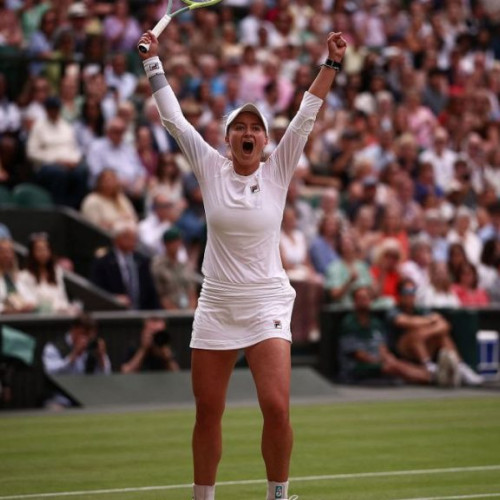 Barbora Krejcikova câștigă al doilea titlu de grand slam la Wimbledon