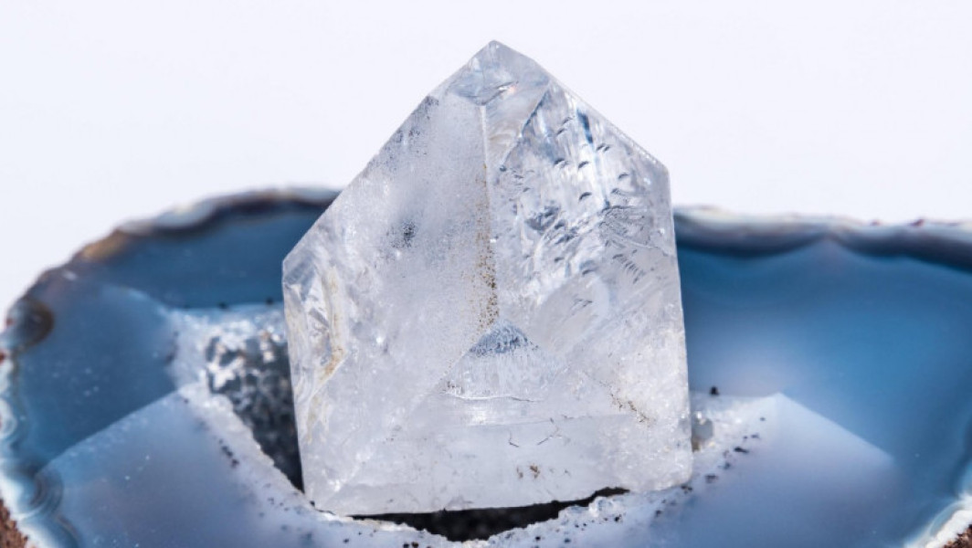 Un muncitor din India găsește un diamant de 19,22 carate, care îi schimbă viața