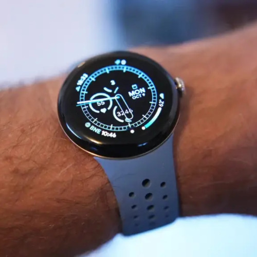 Google lansează smartwatch-ul Pixel Watch 3 alături de smartphone-urile Pixel 9