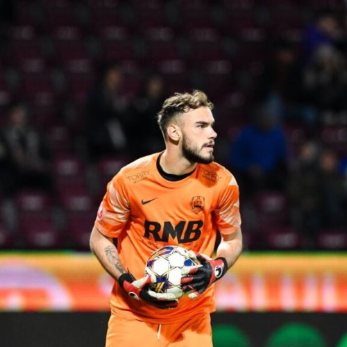 Clubul CFR Cluj se desparte de portarul Răzvan Sava
