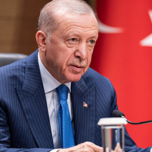 Erdogan solicită ridicarea sancțiunilor impuse de SUA pentru achiziții de armament