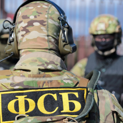 FSB anunță arestarea a șase persoane suspectate de atacuri asupra infrastructurii în favoarea Ucrainei