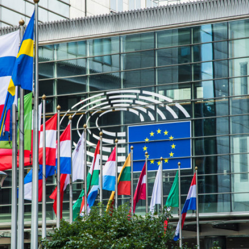 Creștere salarială pentru angajații Parlamentului European