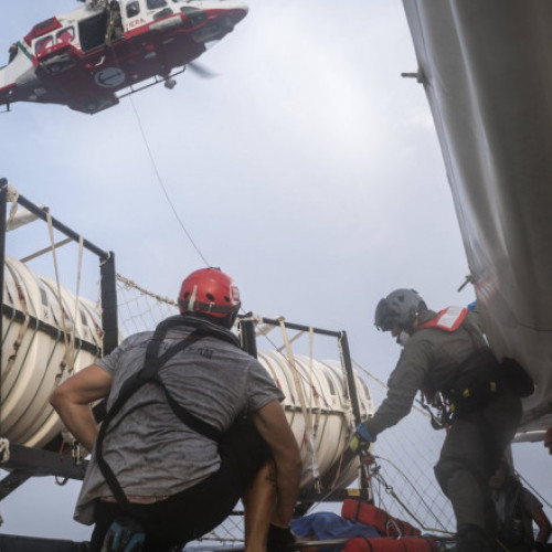 Italia va amenda pilotii care intervine in salvarea migrantilor