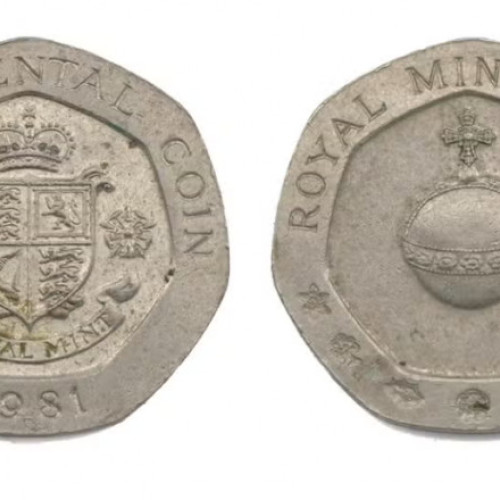 Un bărbat a primit rest la restaurant o monedă foarte rară. Acum a vândut-o la licitație cu 2.000 de euro