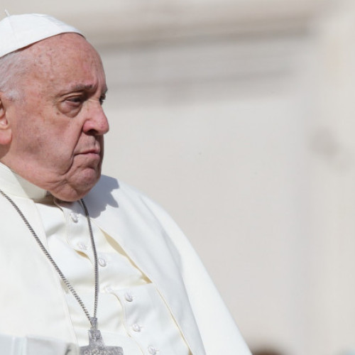 Papa Francisc anunță o zi de post și rugăciune pentru pace