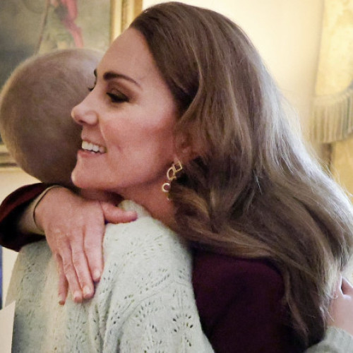 Printul William și Prințesa Kate întâlnesc o adolescentă bolnavă de cancer la Castelul Windsor