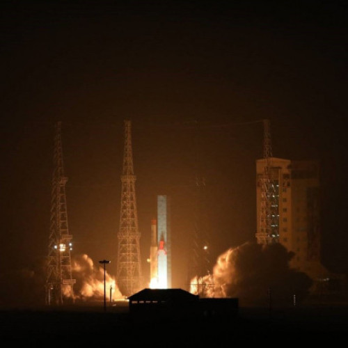 Iranul lansează doi sateliți prin intermediul Rusiei