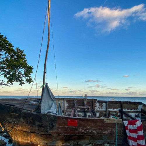 O mamă din Cuba așteaptă vești despre fiul ei dispărut în urma unei călătorii marine periculoase