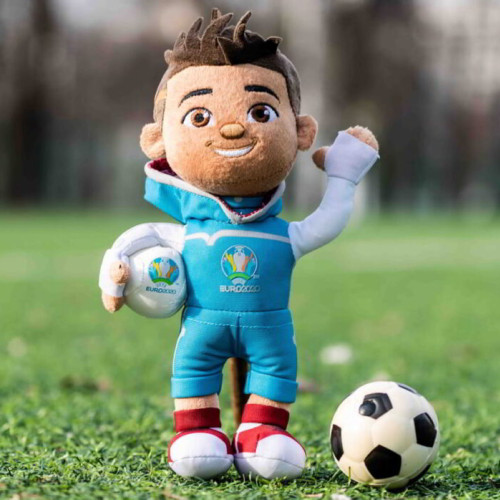 Mascotele Campionatelor Europene: Zâmbete și simboluri culturale