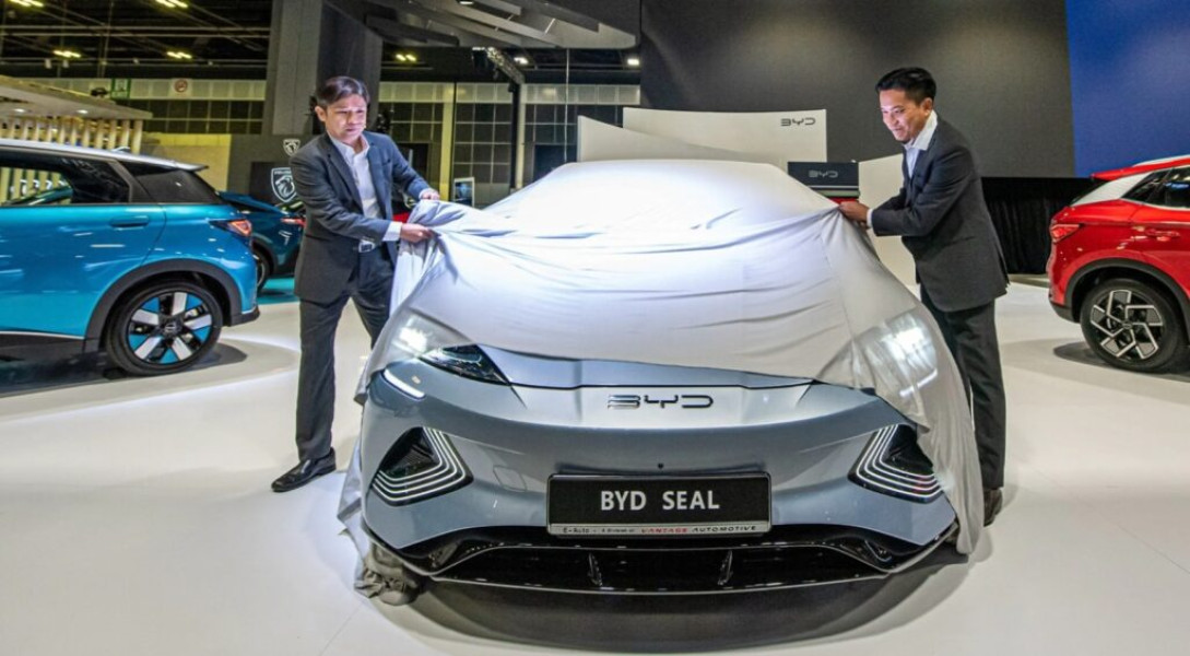 Companiile chineze cresc exporturile de vehicule hibride în Uniunea Europeană