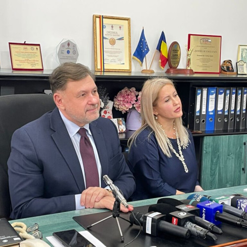 Ministrul sănătății, Alexandru Rafila, discută despre listele de așteptare la o conferință în Iași