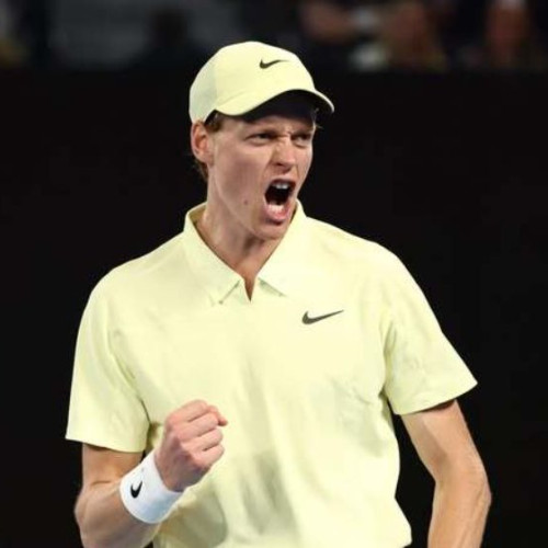 Jannik Sinner câștigă a doua oară consecutiv Australian Open