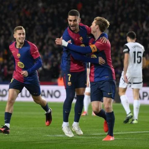 FC Barcelona învinge FC Valencia cu 7-1 în La Liga
