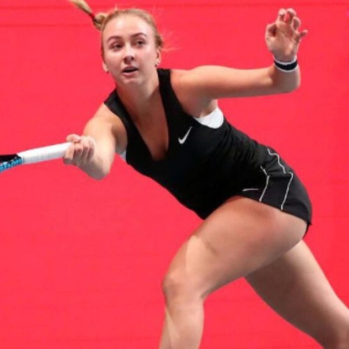 Jucătoarele Anastasia Potapova și Lucia Bronzetti se confruntă în finala WTA 250 Transylvania Open