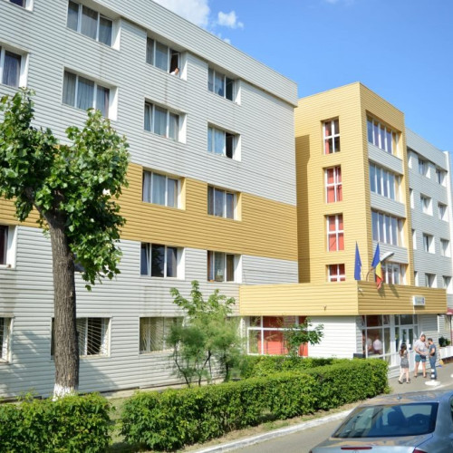 Universitatea Tehnică &quot;Gheorghe Asachi&quot; din Iași supune la licitație modernizarea căminelor studențești și a sălii de sport