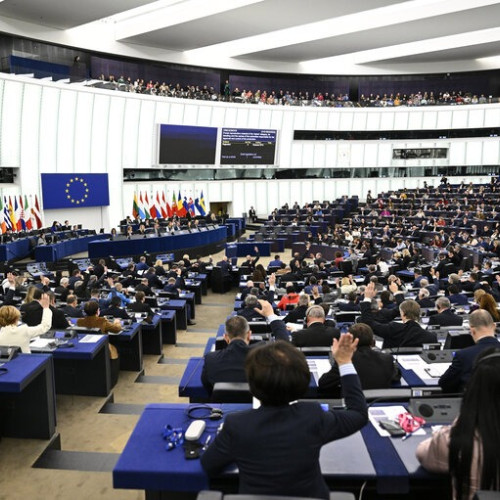 Institutul European din Romania organizează cursuri de formare în afaceri europene