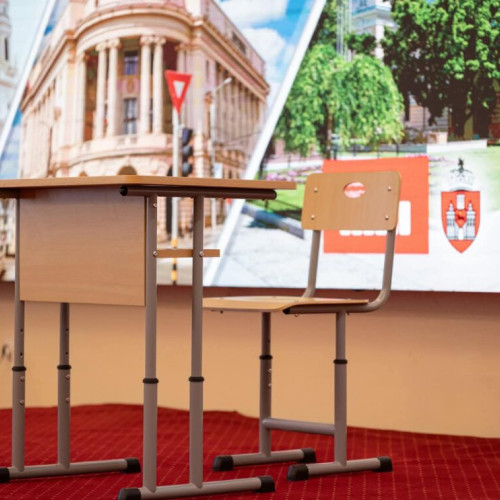 Investiții în educație la Iași: mobilier nou pentru 1.150 de săli de clasă