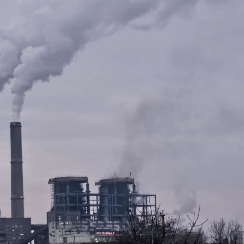 Comisia Europeană oferă producătorilor auto un termen suplimentar pentru emisiile de CO2