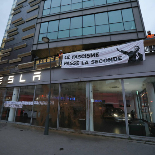Vânzările Tesla au scăzut drastic în Germania