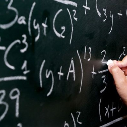 Concursul Național de Matematică Aplicată &quot;Adolf Haimovici&quot; are loc pe 8 martie 2025