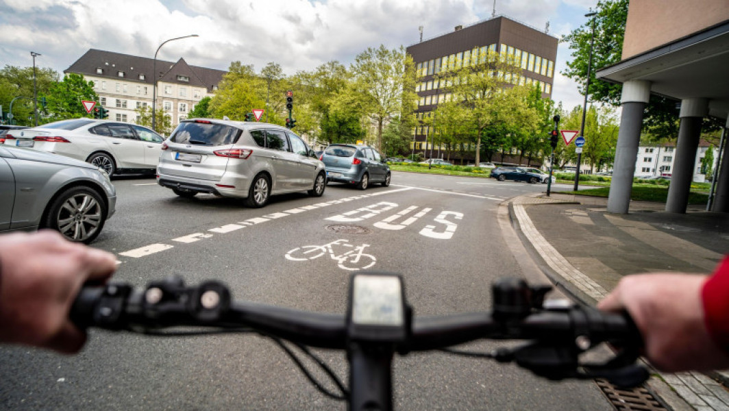 Bucureștiul, pe locul 34 din 36 în clasamentul european al străzilor școlare și pistelor pentru biciclete
