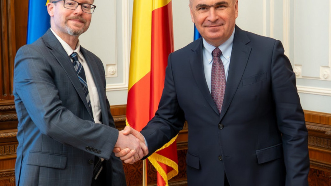 Ilie Bolojan discută cu ambasadorul SUA despre parteneriatul strategic