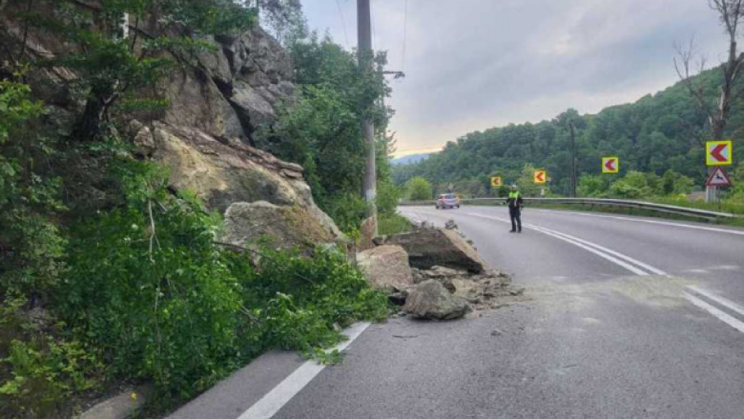 Traficul rutier afectat pe DN 7 în județul Vâlcea