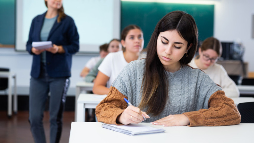 Examenul de Bacalaureat 2025: Programul și Detalii Importante