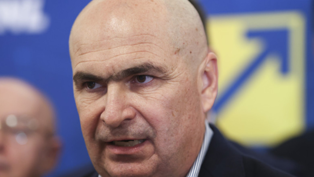 PNL va organiza un congres extraordinar în următoarele 45 de zile, pentru a avea o conducere legitimă și stabilă, potrivit lui Ilie Bolojan. Surse citate de digi24.ro notează că această decizie a fost luată de Biroul Politic Național al PNL în ședința de luni, pentru a întări poziția formațiunii atât în Parlament, cât și în guvern.