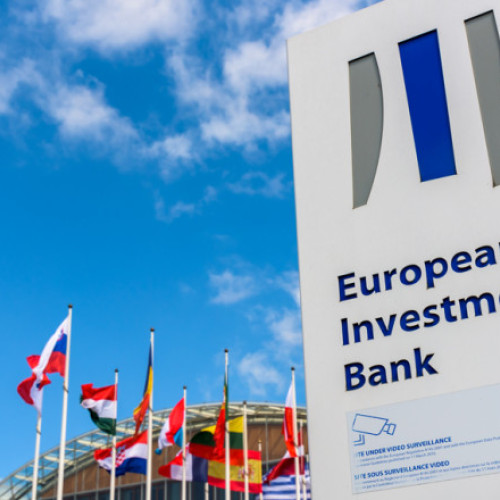 banca europeana de investitii triplase fondurile pentru finantarea industriei apararii