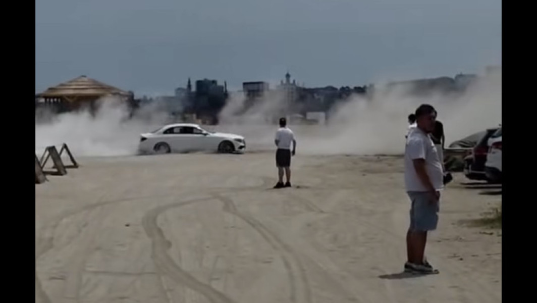 Bărbat amendat pentru drifturi pe plaja din Constanța