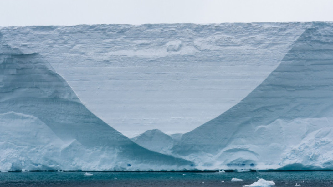 Semnale radio neobișnuite din Antarctica provoacă cercetători