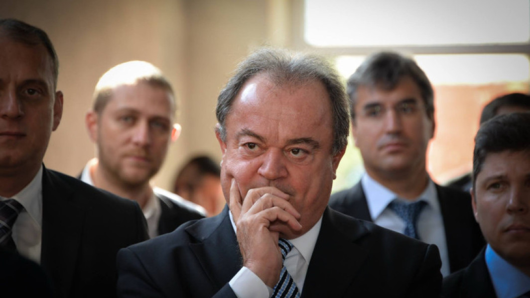 Critici dure la adresa variantei rotative pentru guvernamentale în România
