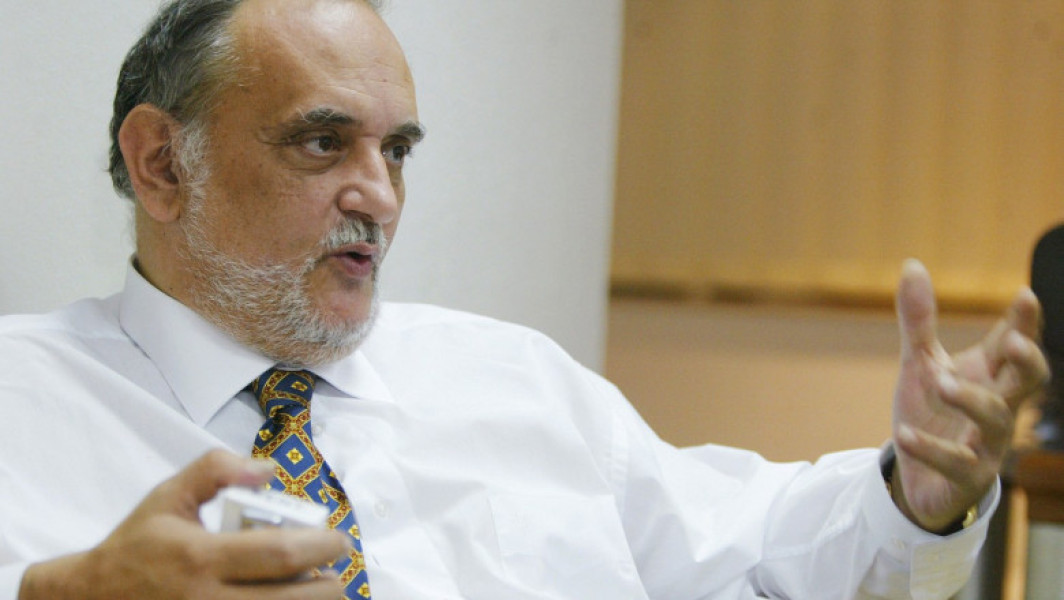 Fiicele și fostele soții ale lui Dinu Patriciu, obligate să plătească 16 milioane de dolari în dosarul Rompetrol