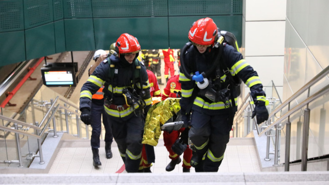 explozie și incendiu simulare la stația de metrou academia militara în cadrul exercițiului „Seism 2025”