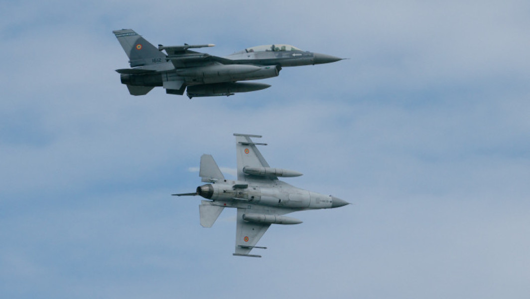 Romania va primi o donație de 18 avioane F-16 de la Olanda