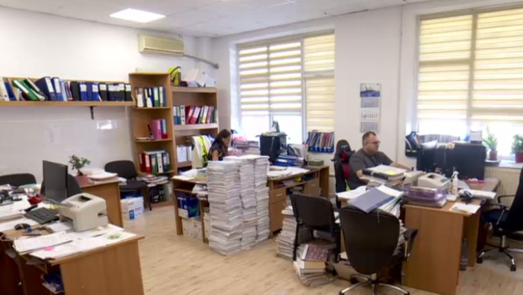 statul român a creat o instituție fantomă fără angajați și cu trei șefi