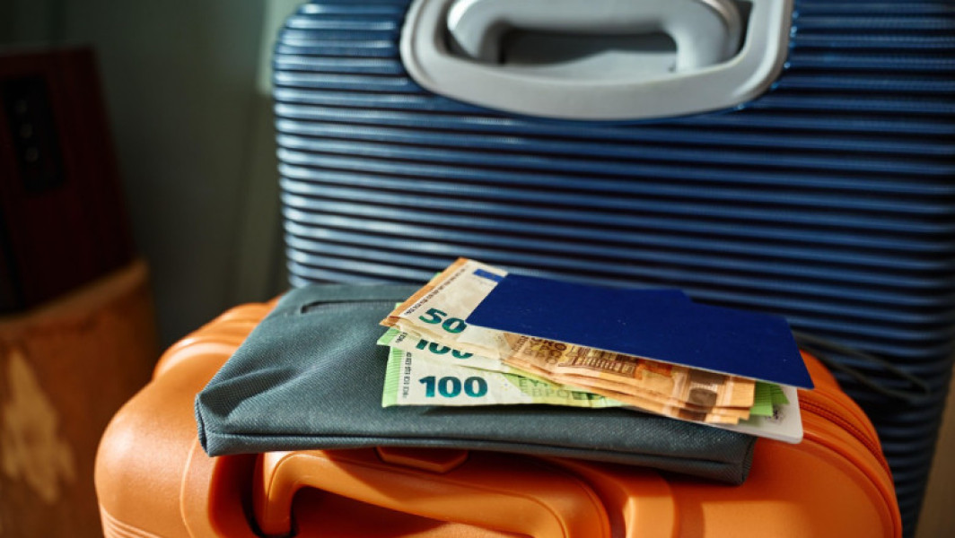 orezi de calatorie: peste 17.200 de români au solicitat despăgubiri în 2023