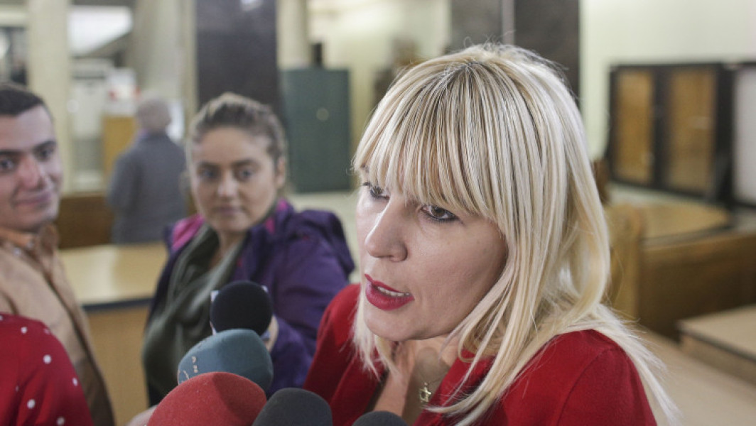Elena Udrea se află în continuare internată după intervenția chirurgicală