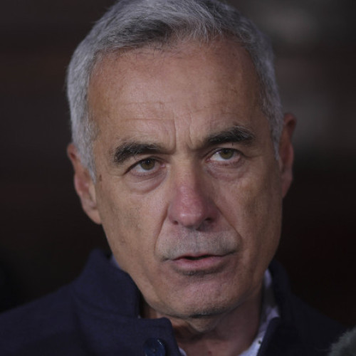Calin Georgescu, fost candidat la alegerile prezidențiale, urmează să afle luni dacă va rămâne sub control judiciar, după ce judecătorul de drepturi și libertăți din cadrul Judecătoriei Sectorului 1 a amânat recent decizia în cazul său. Potrivit Digi24, vineri a fost amânată stabilirea măsurii, iar verdictul va fi pronunțat în următoarele zile.