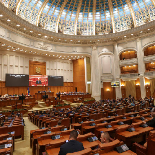 Guvernul anunță reducerea subvențiilor pentru partide, dar doar de la 2026
