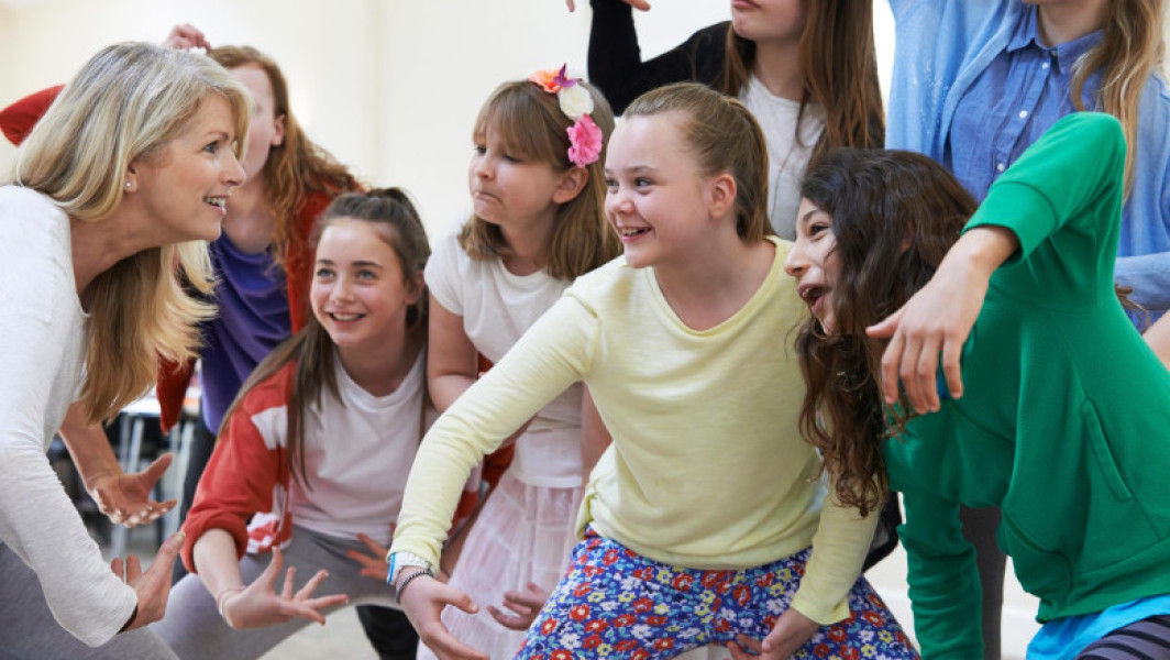 educația teatrală, introdusă oficial în programa liceală din România