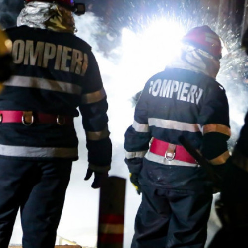 Planul roșu de intervenție, activat în județul Constanța din cauza unui incendiu de vegetație uscata