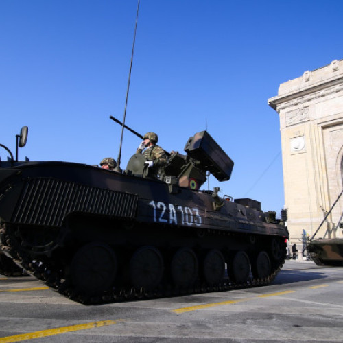 Ministerul Apărării Naționale lansează consultații publice și interinstituționale pentru proiectele de hotărâri de guvern legate de achiziția de armament