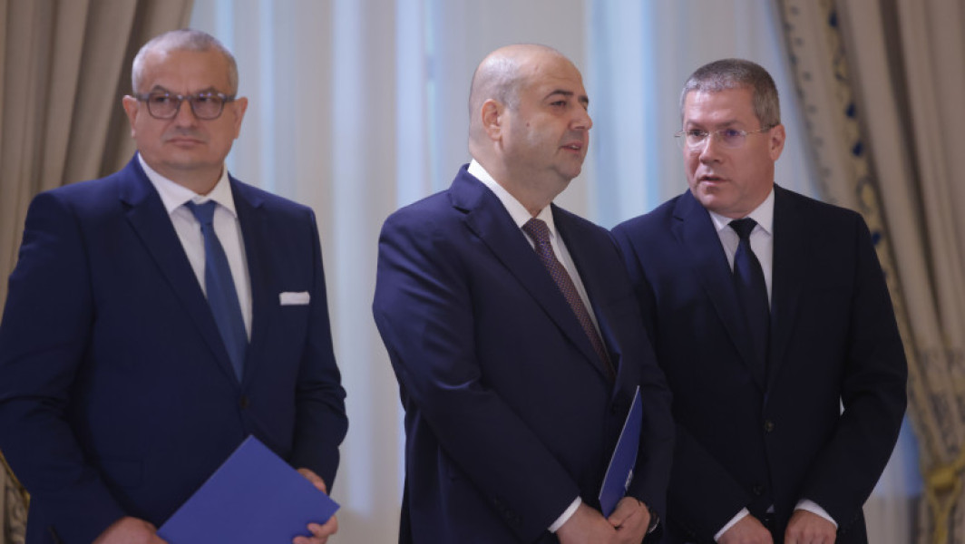 Trei noi judecători ai Curții Constituționale depun jurământul la Cotroceni