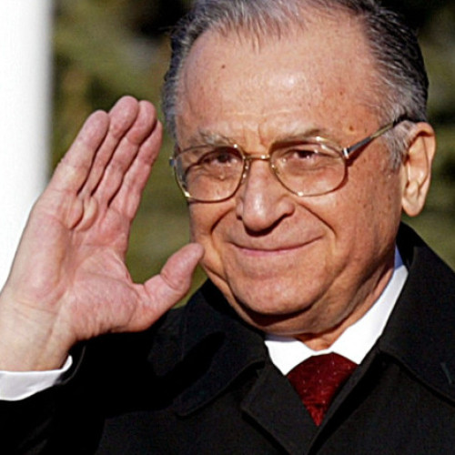 stare de sănătate a lui ion iliescu, stabilă, dar necesară asistență respiratorie