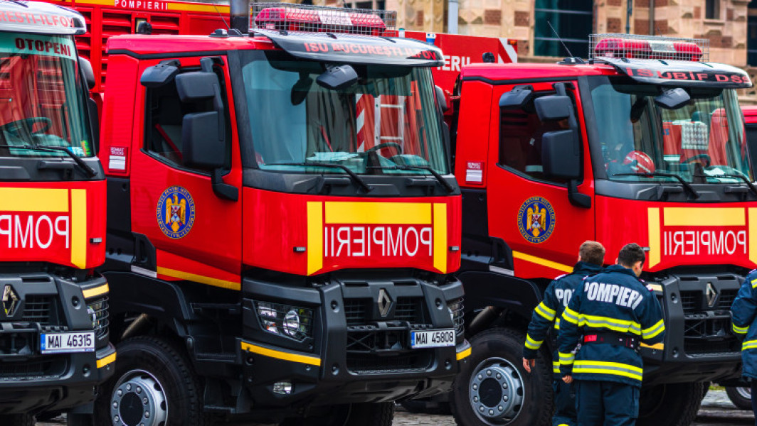 incendiu în parcarea din sectorul 3 al capitalei: opt mașini distruse