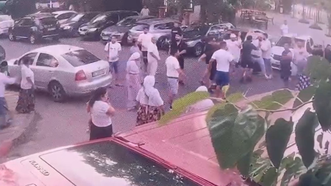 conflict violent între două grupări în zona spitalului universitar din bucurești