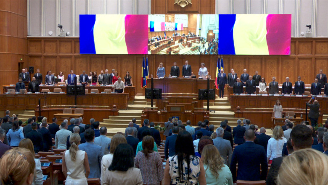 Motiunea de cenzura initiata de AUR a fost respinsa de Parlament
